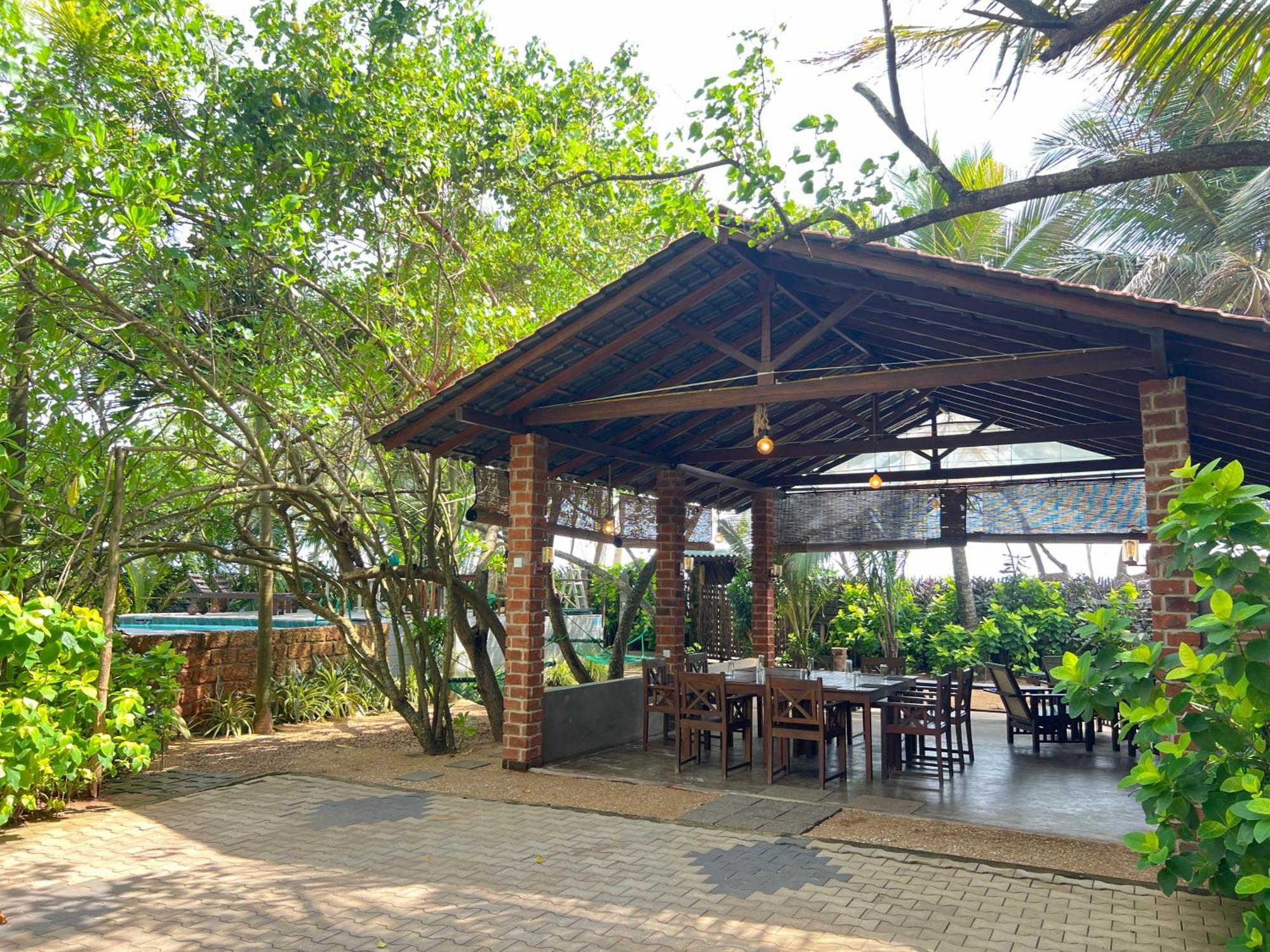 Lohas Beach Resort Villa Калутара Экстерьер фото