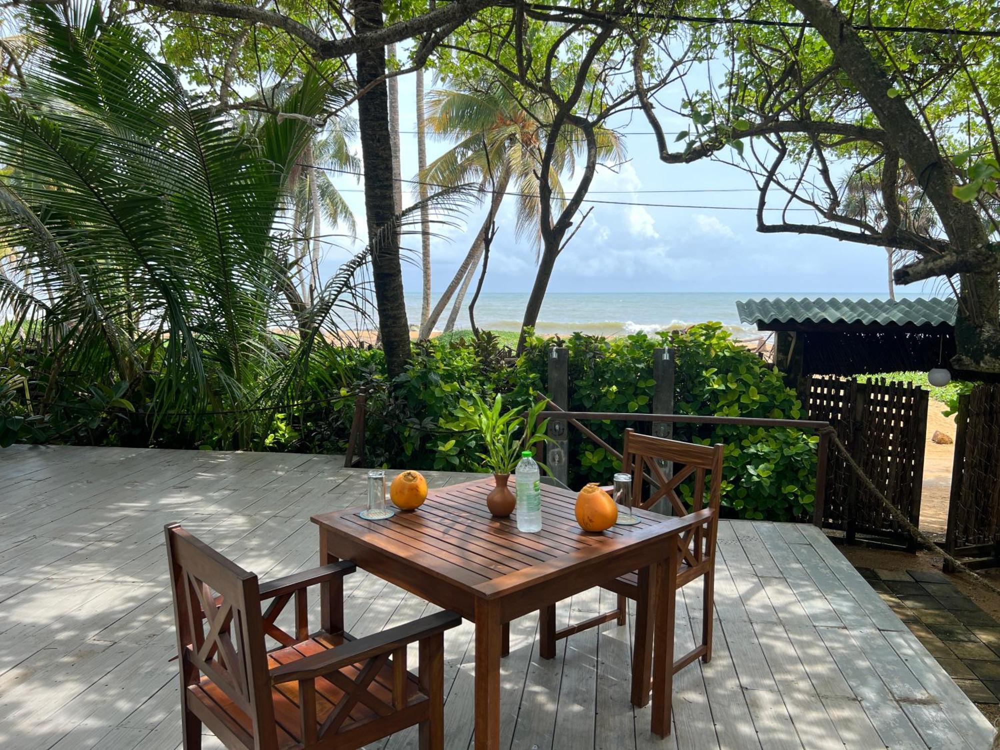 Lohas Beach Resort Villa Калутара Экстерьер фото