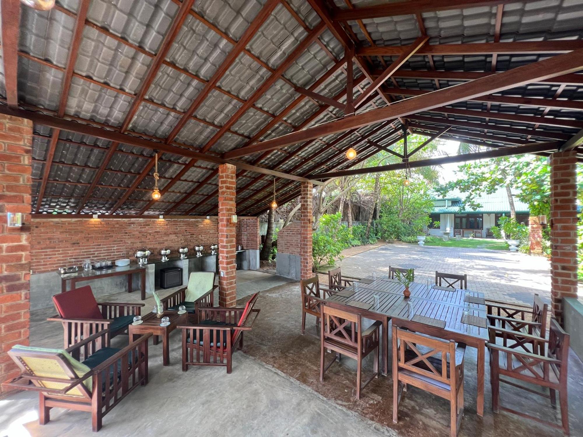 Lohas Beach Resort Villa Калутара Экстерьер фото