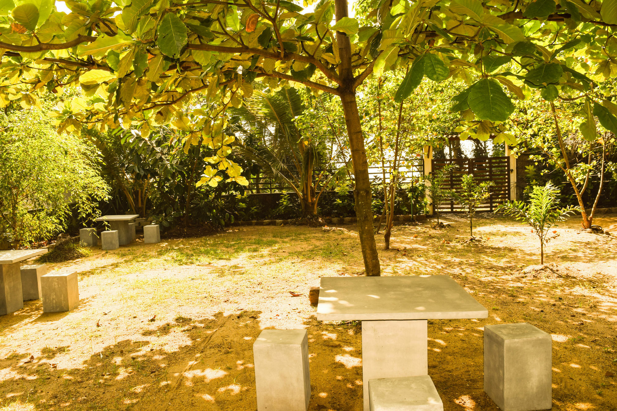 Lohas Beach Resort Villa Калутара Экстерьер фото
